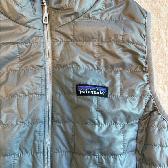 Patagonia Nano Puff Vest - Picture 2 of 6